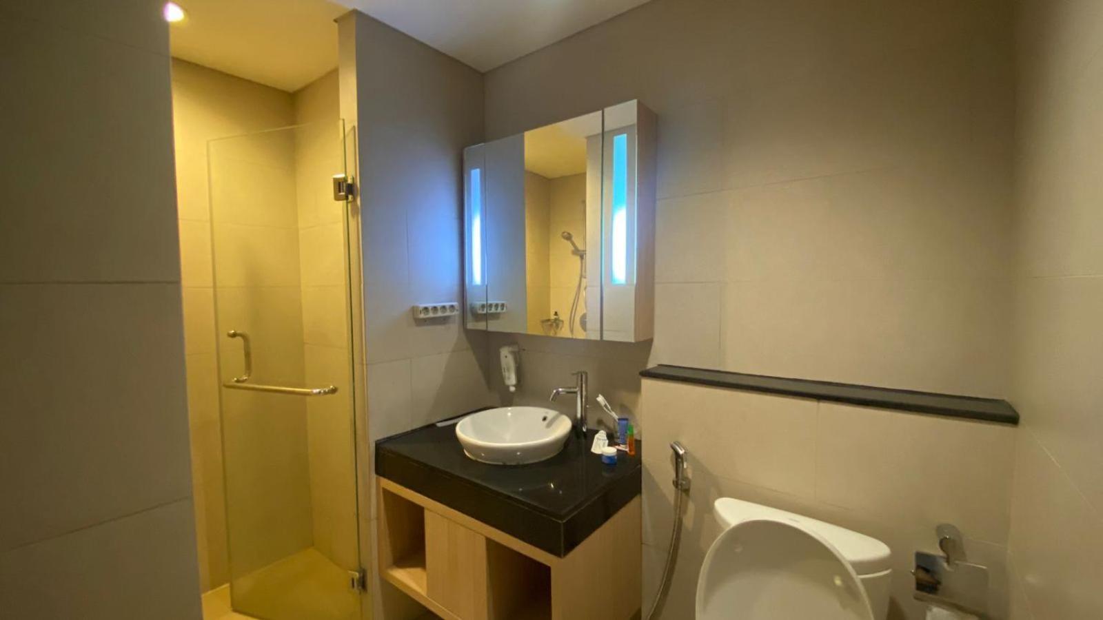 The H Tower Rasuna Suites Kuningan Jakarta By Villaloka المظهر الخارجي الصورة