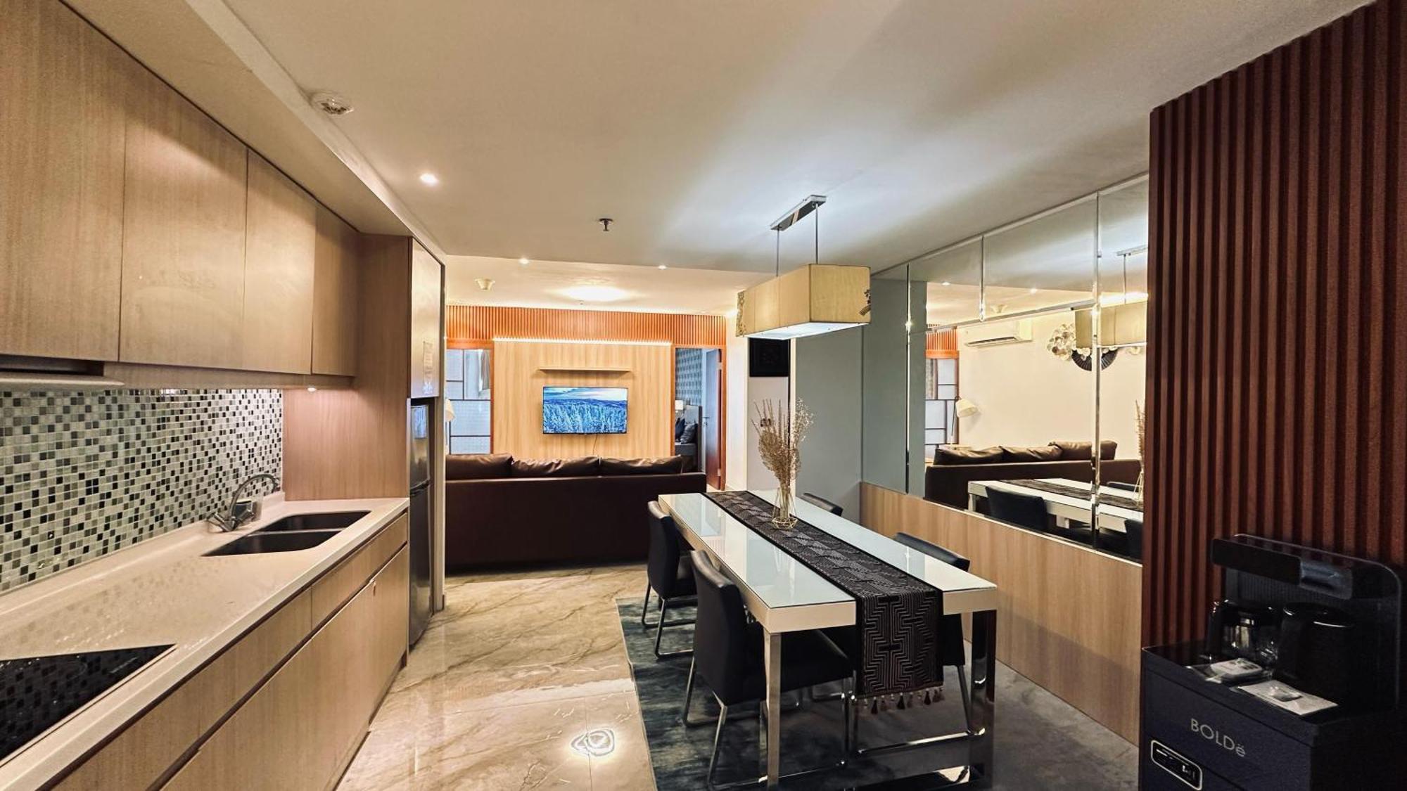The H Tower Rasuna Suites Kuningan Jakarta By Villaloka المظهر الخارجي الصورة